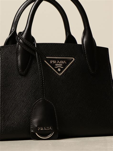 prada borsa donna|borse prada outlet.